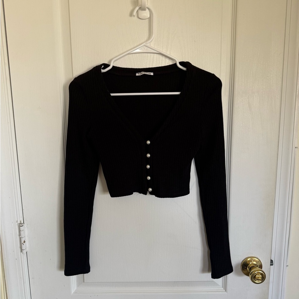 Reformation Gellar Black Ribbed Pearl-Button Long Sleeve Top - Picture 2 of 7